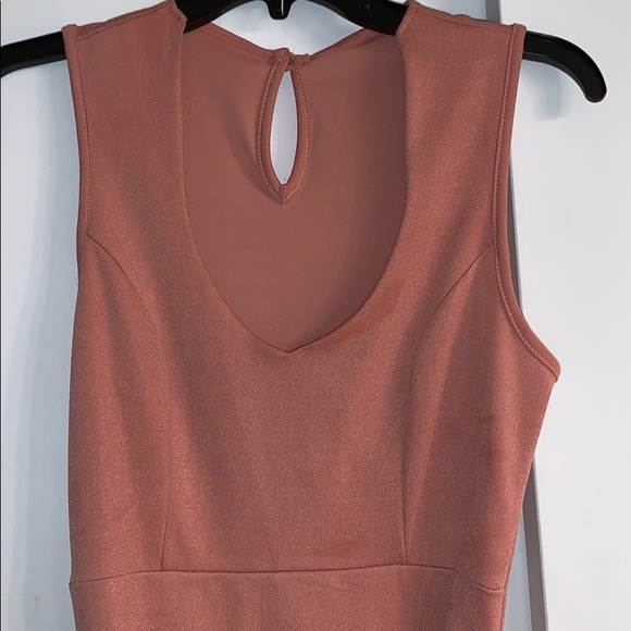 Blush pink woman's dress - Picture 2 of 4